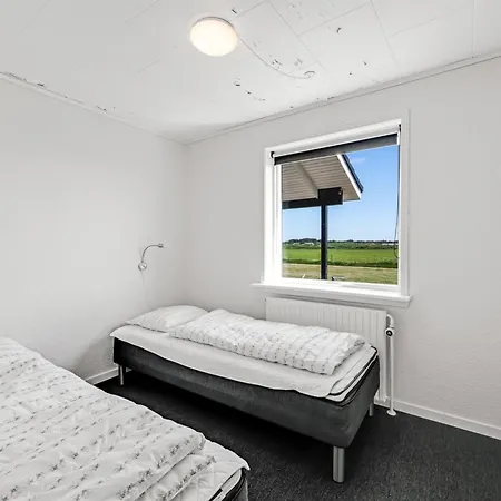 Holiday home Germund - 770m From The Sea By Interhome *