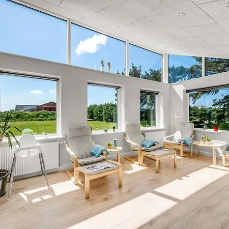 Holiday home Germund - 770m From The Sea By Interhome *